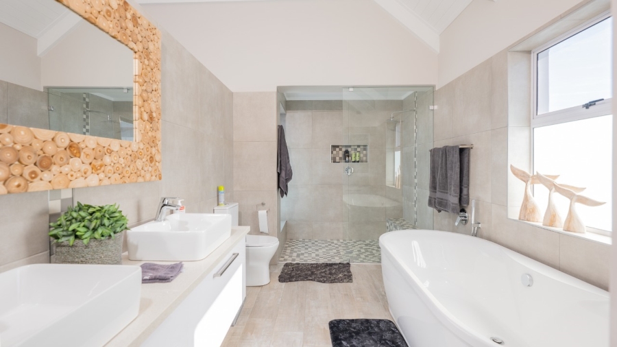 4 Bedroom Property for Sale in Agulhas Western Cape